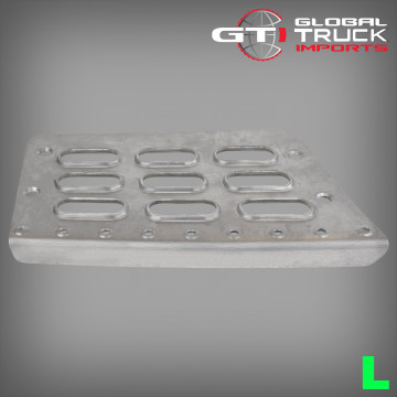 Step Plate Centre and Lower L/H - Volvo FH 2002 to 2012, FM 2002 to 2021