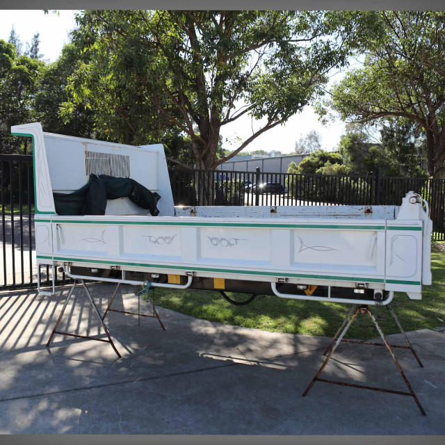 Isuzu NPR 200/300 Tipper Tray - 2009/2010