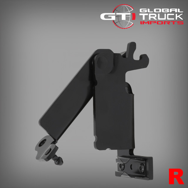 Front Panel Lower Hinge Centre R/H - Volvo FM 2002 to 2007